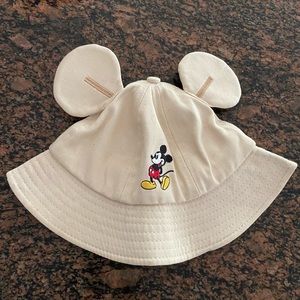 Mickey baby sun hat